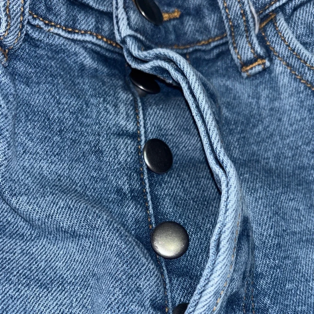 Fashion nova jeans - Picture 2 of 5